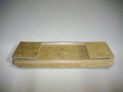 �n�C�G�[�X��i�x�b�h��܏�񂾏�Ԃ̉摜�B