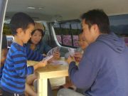 �n�C�G�[�X�@�育�����x�b�h�L�b�g�Ńg�����v���Ă���摜�B